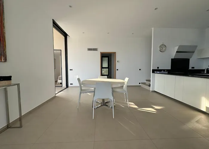 Casa Di Pinarellu * Sainte-Lucie de Porto-Vecchio